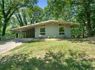 8 Ulverston Dr, Bella Vista, AR 72714