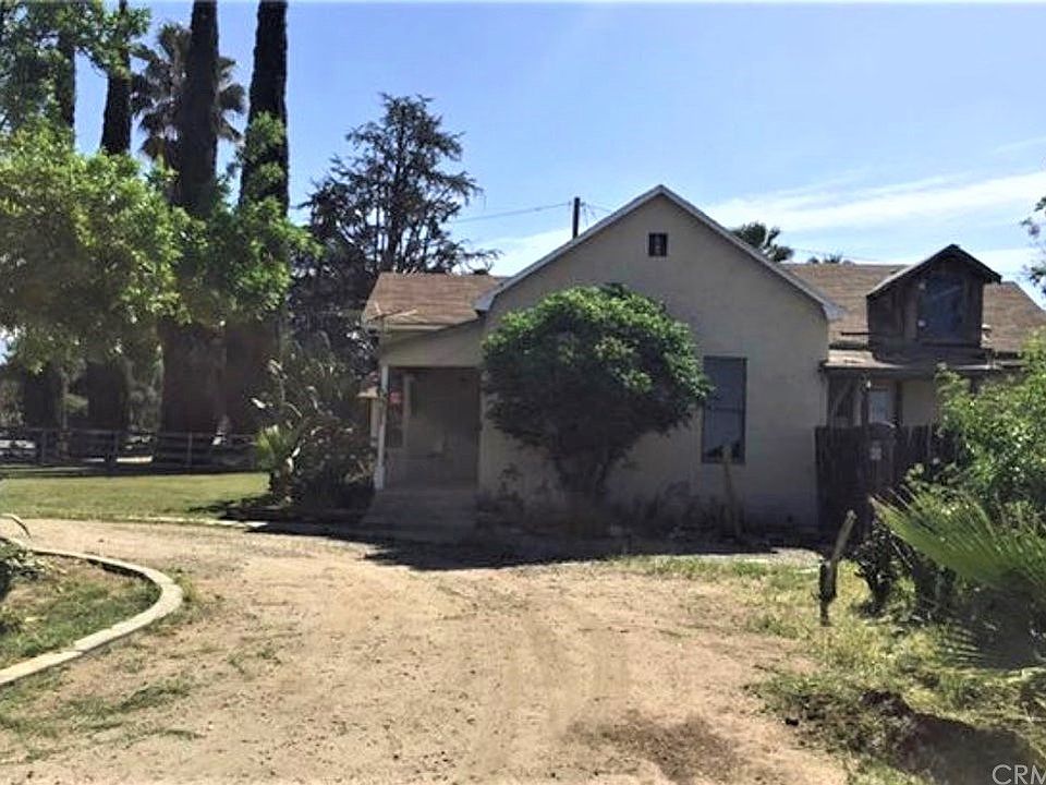 1st image of 40705 Stetson Ave