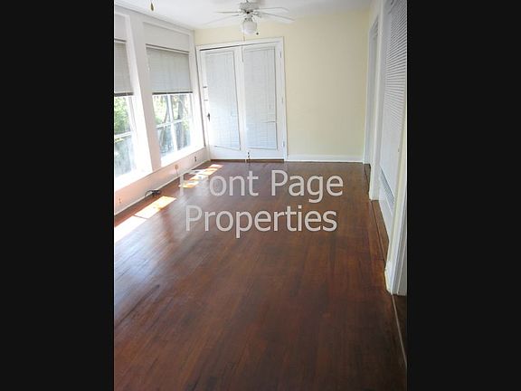 3rd image of 1601 Shoal Creek Blvd