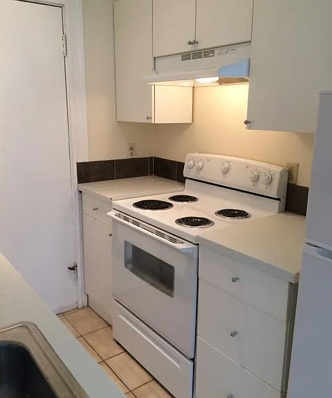 1625 Commonwealth Ave #15 — Photo 6