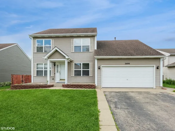 2690 Cadbury Cir, Lake In The Hills, IL 60156