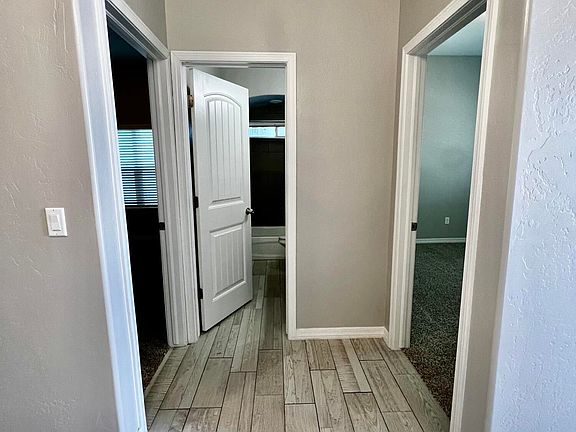 5th image of 13640 Glen Vista Ln