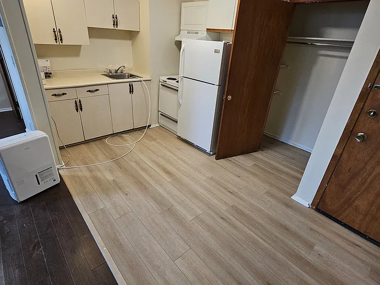 847 Johnson St #1B — Photo 9