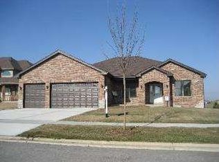 16946 S Lilac Ln, Lockport, IL 60441