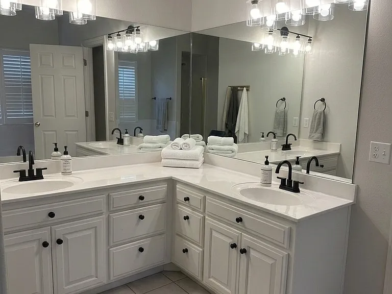 4300 W Braymore Dr — Photo 13