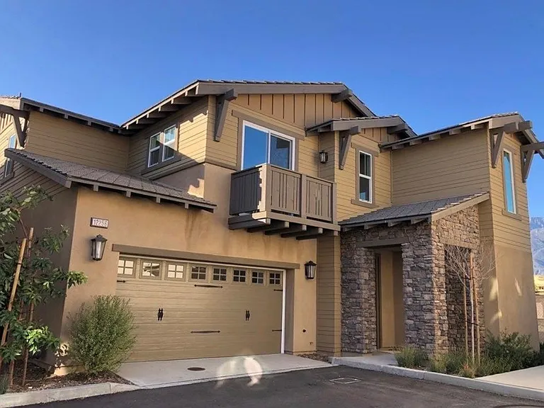 12256 Chorus Dr — Photo 2