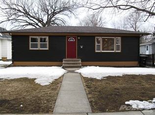 921 E 5th Ave, Mitchell, SD 57301