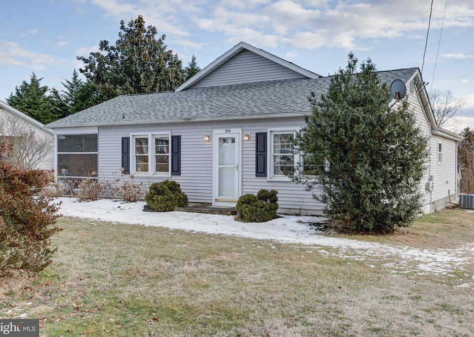 1st image of 106 N Meadow Dr