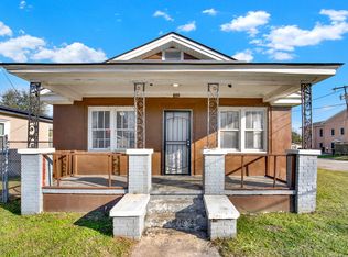 132 Jenks St, Savannah, GA 31415