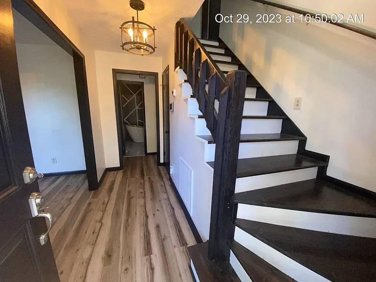 5646 Blythewood Ln — Photo 6