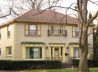942 Monroe Ave, River Forest, IL
