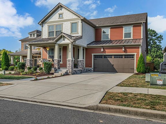2nd image of 320 Tanglewood Ln
