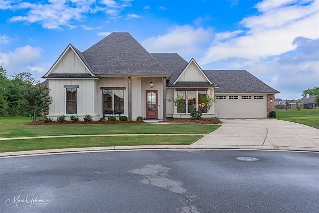 1st image of 212 Jamestowne Blvd