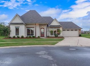 212 Jamestowne Blvd, Benton, LA 71006