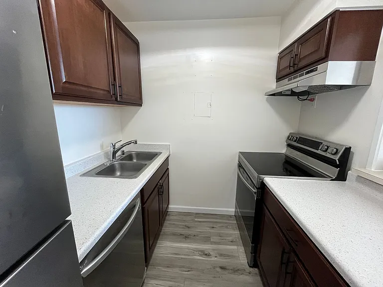 98-1038 Moanalua Rd #602 — Photo 5