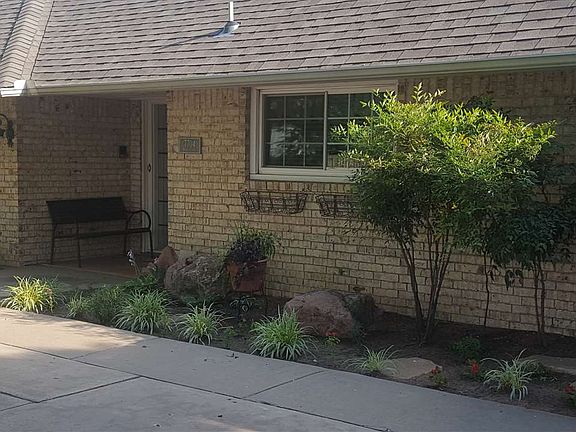 2nd image of 7704 NW Micklegate Blvd