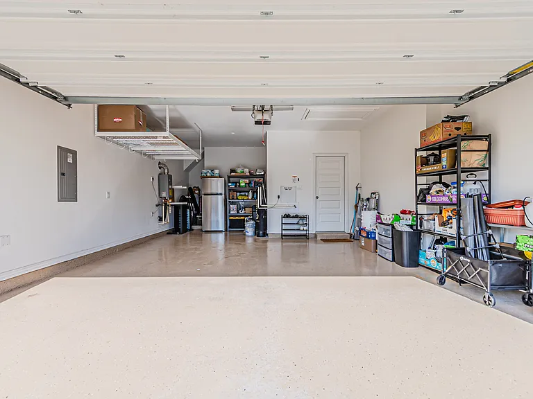 3508 Crescent Ln — Photo 36