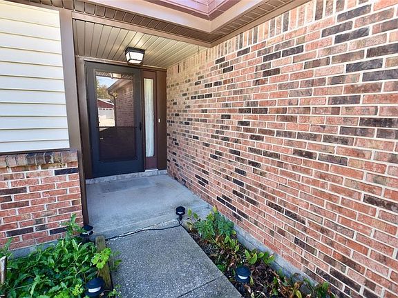 3rd image of 7405 Rogers Dr