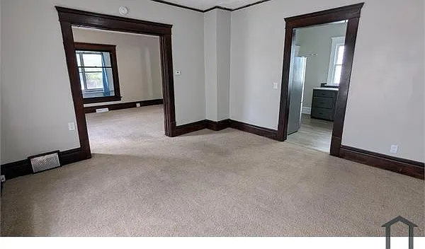 163 Russell Ave — Photo 30