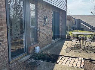 904 Outlook Ridge Ln, Villa Hills, KY 41017