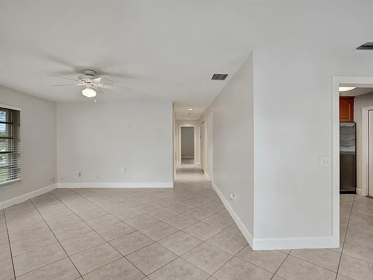 3747 E Valley Green Dr — Photo 12
