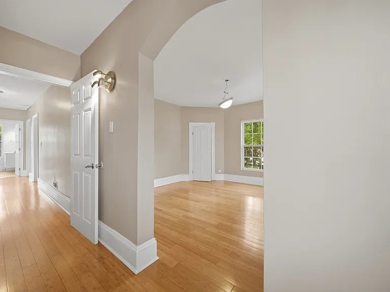 315 Blair Ave — Photo 10