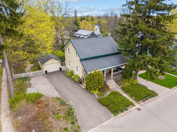 15 Albert St, Halton Hills, ON L7G 2A8