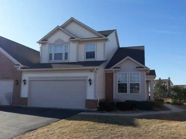34 Twickenham Ct, Algonquin, IL 60102