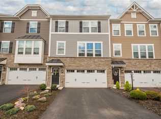 4031 Crown Dr, South Park, PA