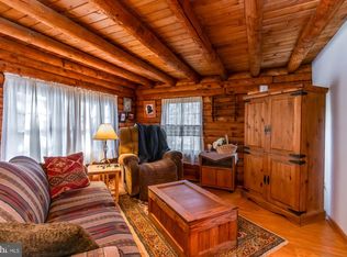 1819 Garrett Rd, Manchester, MD 21102