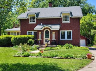 1700 N Cherry St, Galesburg, IL 61401