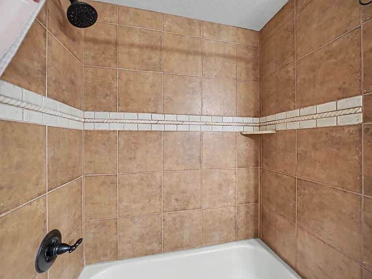 18145 Bakers Farm Rd — Photo 36