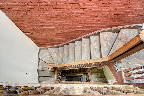 Sold by Douglas Elliman | media 2