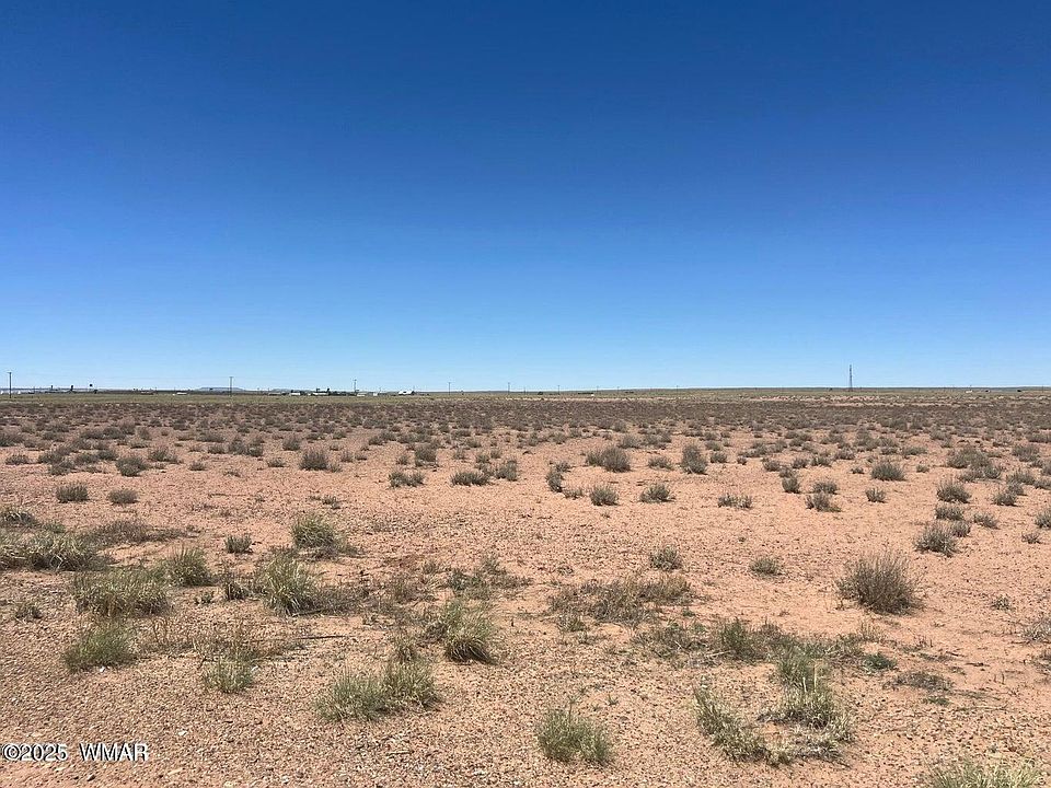 2nd image of 7740 Quartzsite St