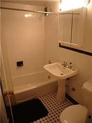 Rented by R New York