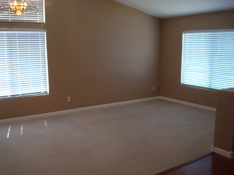 1246 Quicksilver Way — Photo 2