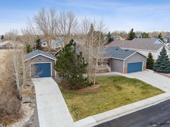5719 E 14th St, Cheyenne, WY 82001