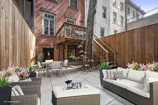 Rented by Town Residential | media 10