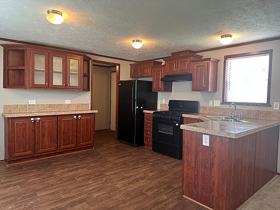 4th image of 3445 Mulberry #132