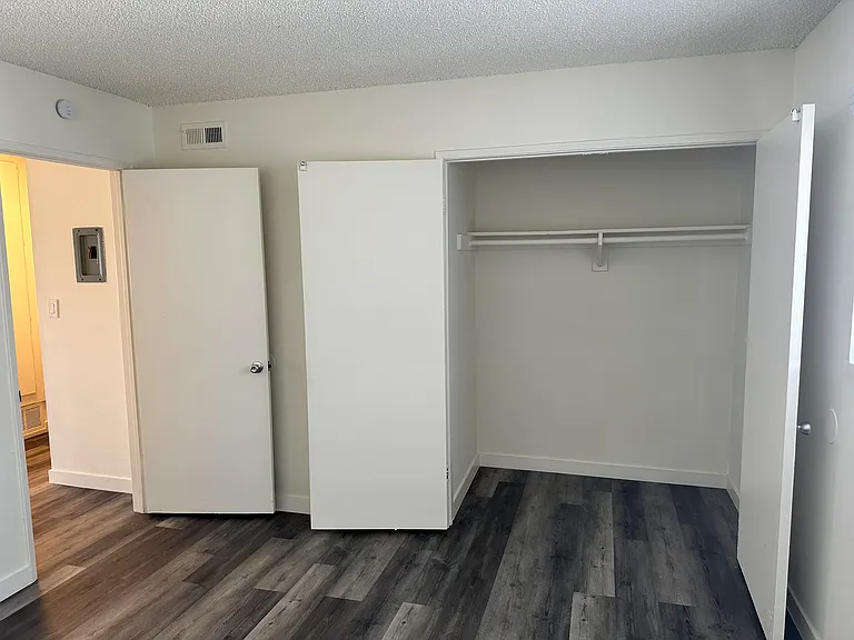 1742 C1 - Bedroom