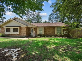 5814 Russell Ln, Baytown, TX 77521