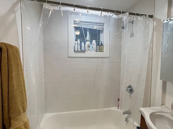 5th image of 125 Liberty Rd #3