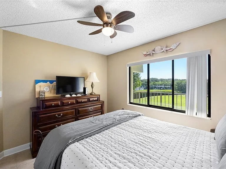 1515 Pinellas Bayway S #7 — Photo 15