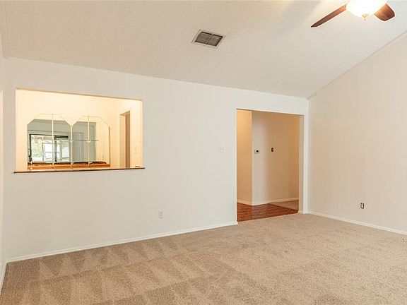 3rd image of 2107 Sexton Dr