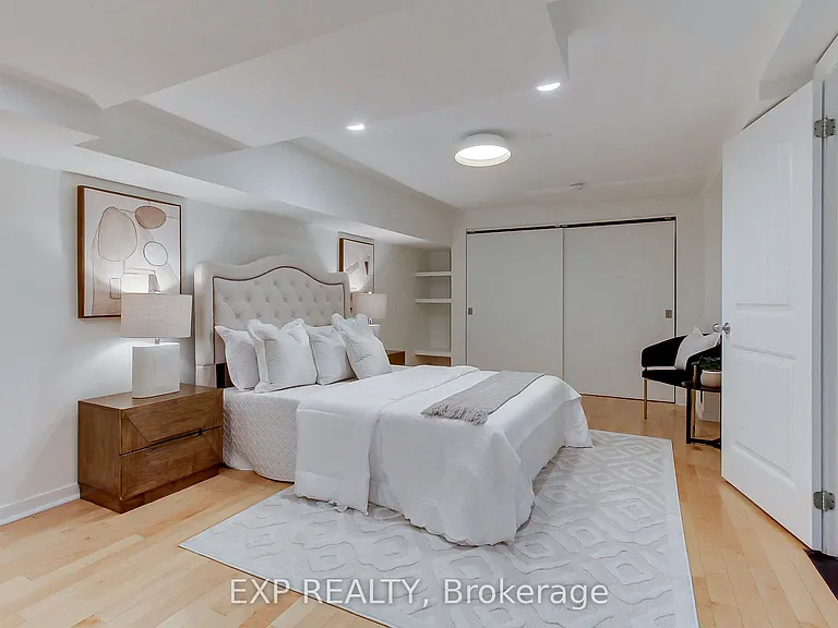 306 Sackville St #4 — Photo 6