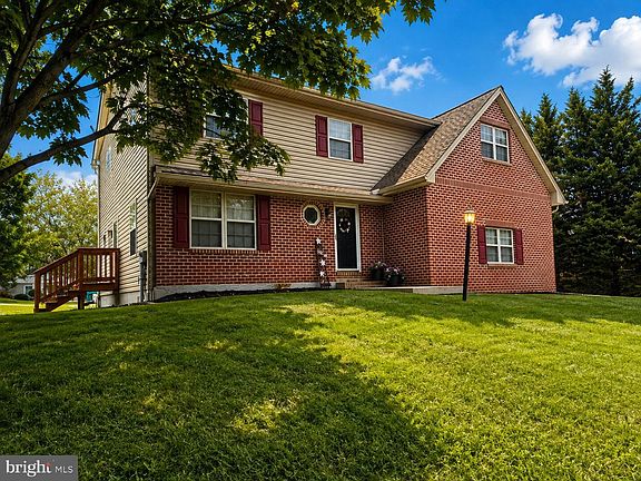 2nd image of 2168 Brandywine Ln
