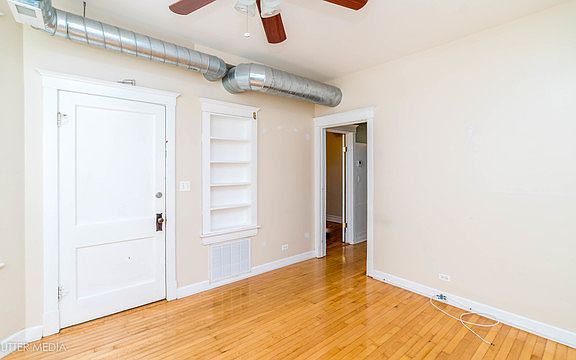 4th image of 1529 East Ave APT 1