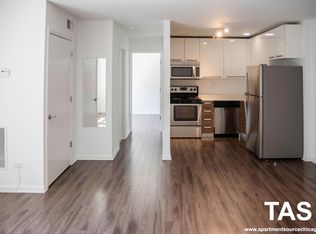 927 W Carmen Ave #3B, Chicago, IL 60640