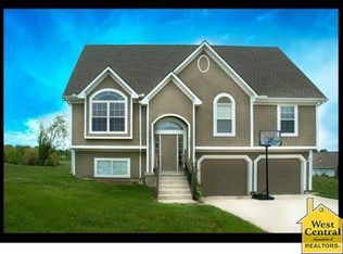 429 Poplar St, Warrensburg, MO 64093