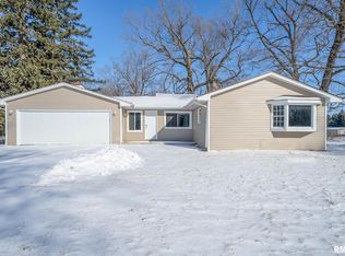 1360 County Road 600 N, Eureka, IL 61530